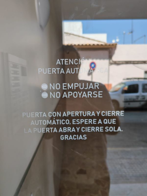 vinilos decorativos para cristales y escaparates