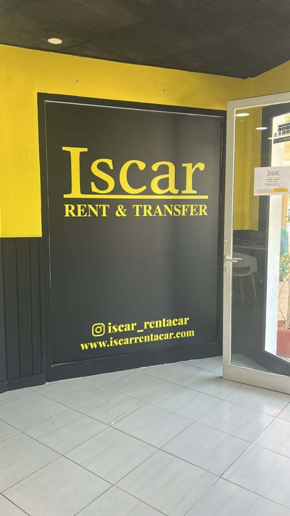Rotulacion con vinilo impreso para rent a car en Mallorca