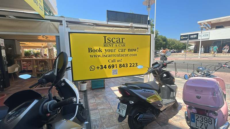 Rotulacion con vinilo impreso para rent a car en Mallorca